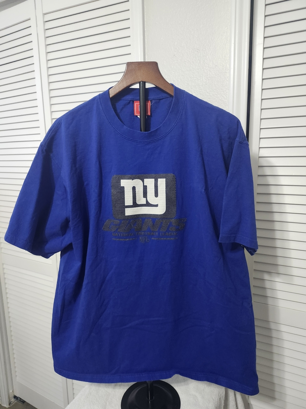 NFL Men's Deep Blue NY Giants Logo Tee